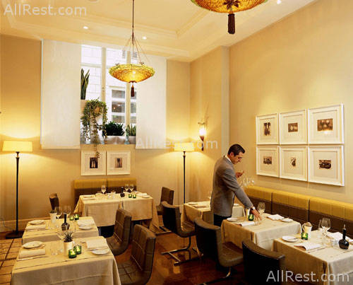 Savoy Hotel 26